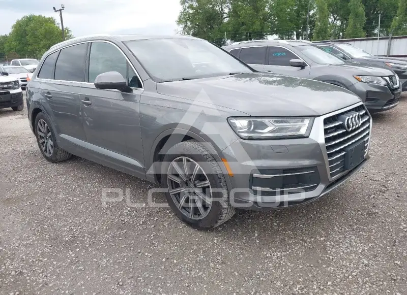 2018 Audi Q7 фото