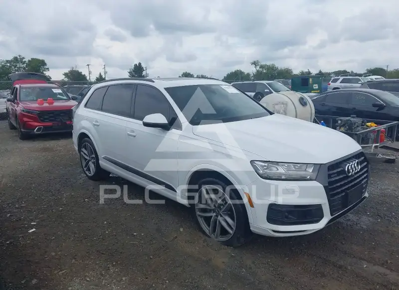 2018 Audi Q7 фото