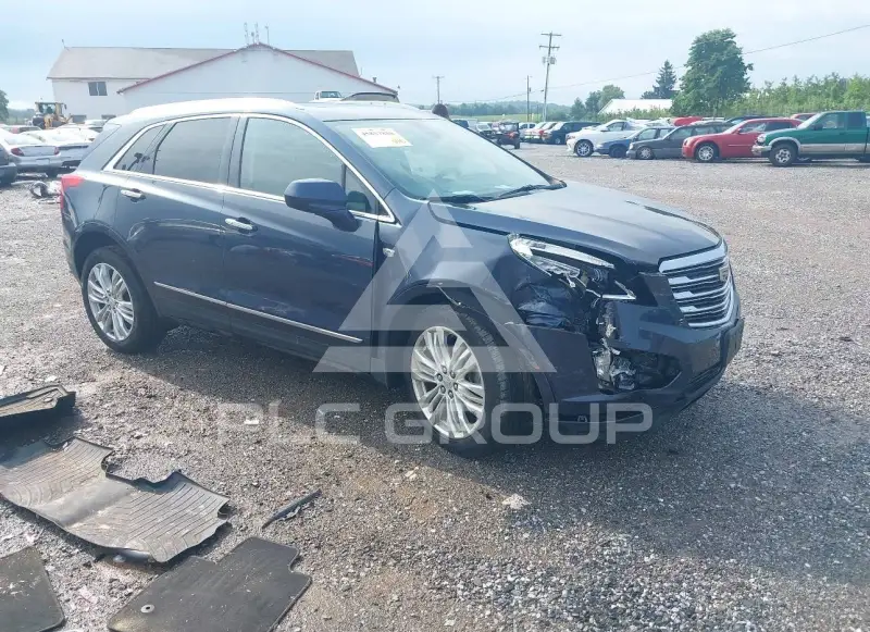 2018 Cadillac XT5 photo