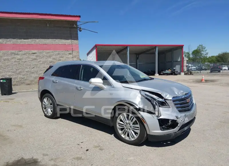 2018 Cadillac XT5 photo