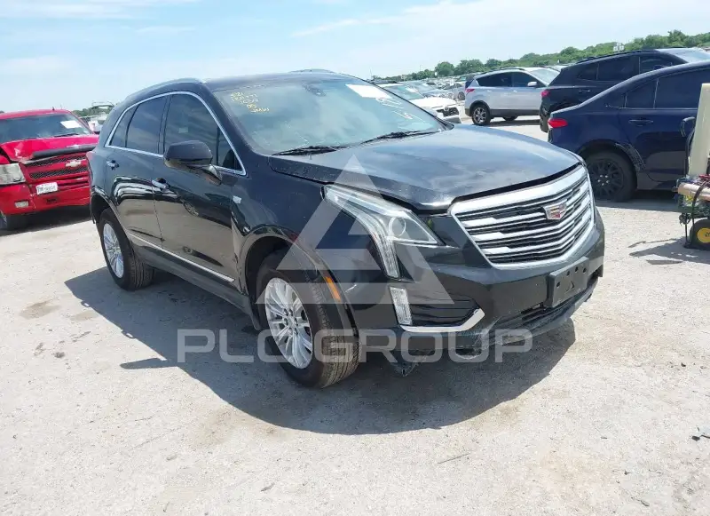 2018 Cadillac XT5 photo
