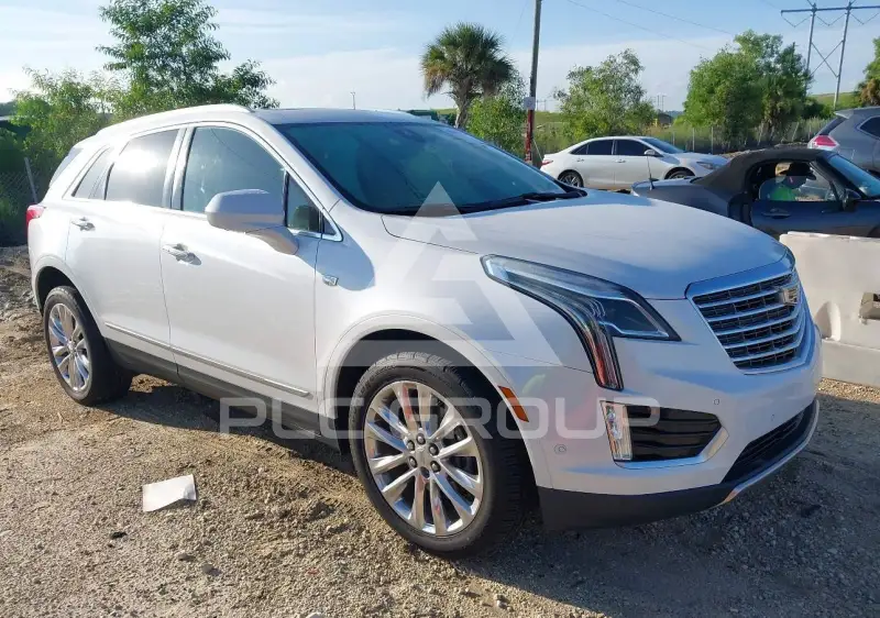 2018 Cadillac XT5 photo