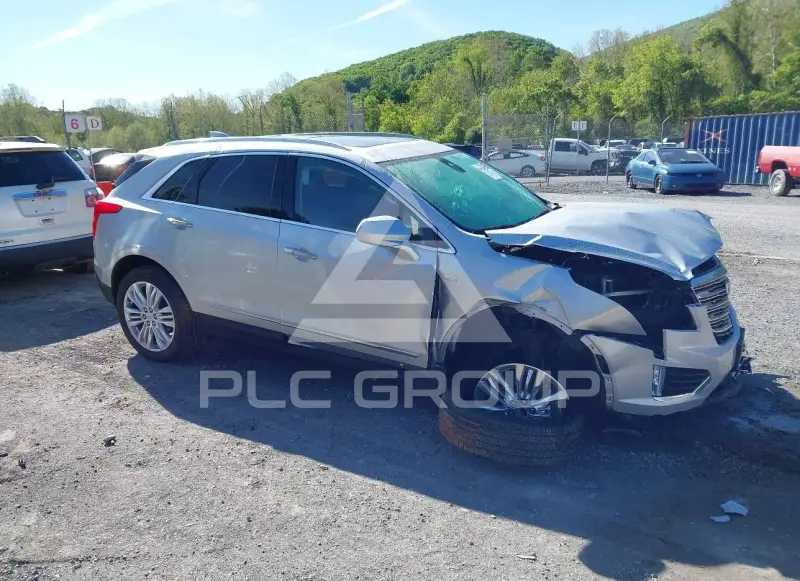 2018 Cadillac XT5 photo