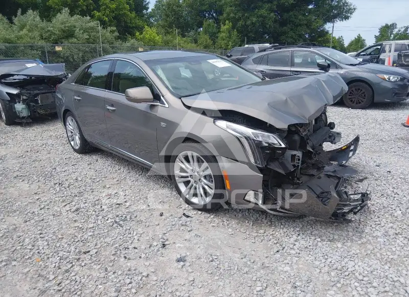 2018 Cadillac XTS фото