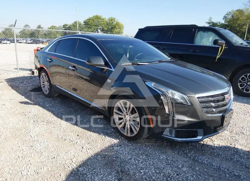 2018 Cadillac XTS photo