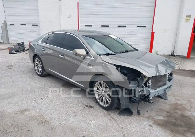 2018 Cadillac XTS фото