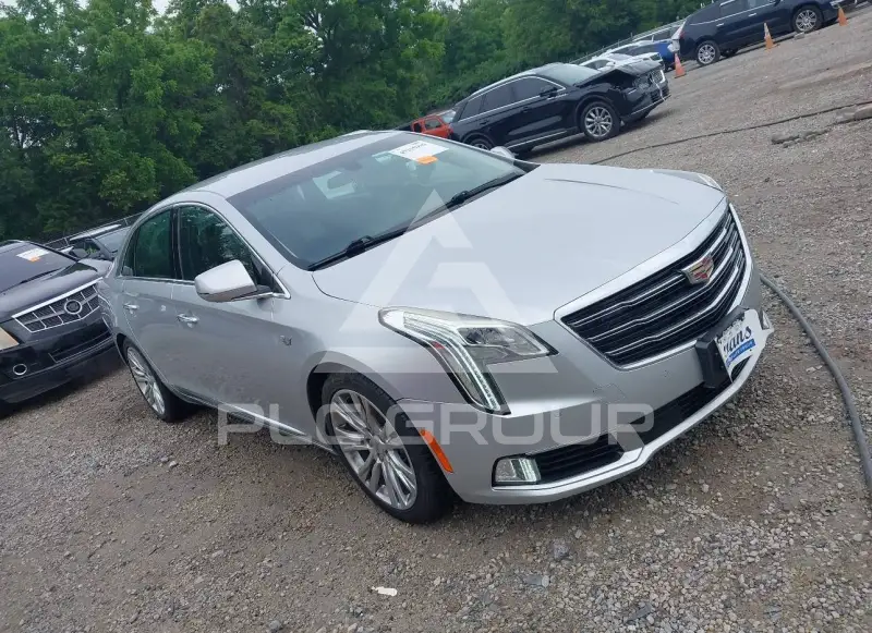 2018 Cadillac XTS фото