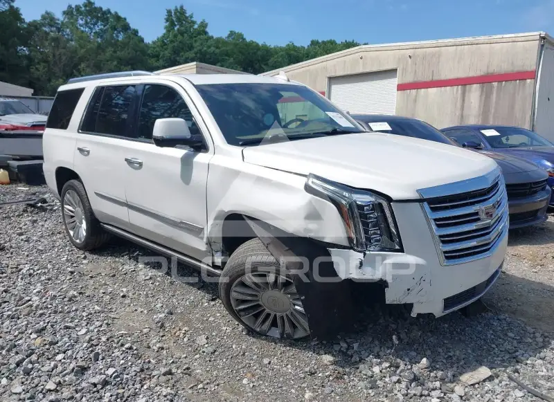 2018 Cadillac ESCALADE photo