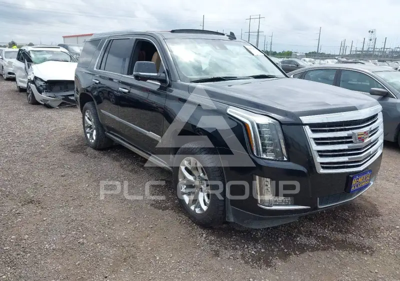 2018 Cadillac ESCALADE photo
