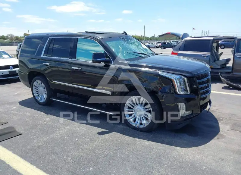 2018 Cadillac ESCALADE photo