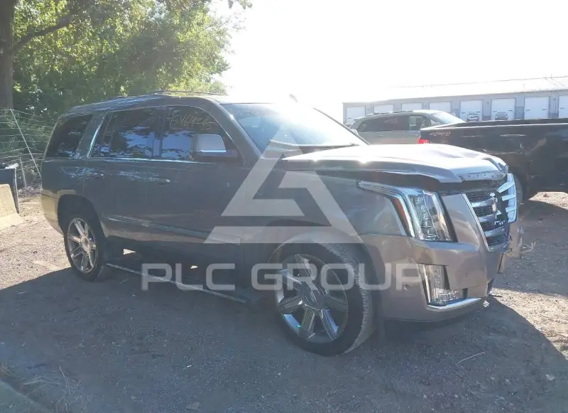 2018 Cadillac ESCALADE фото