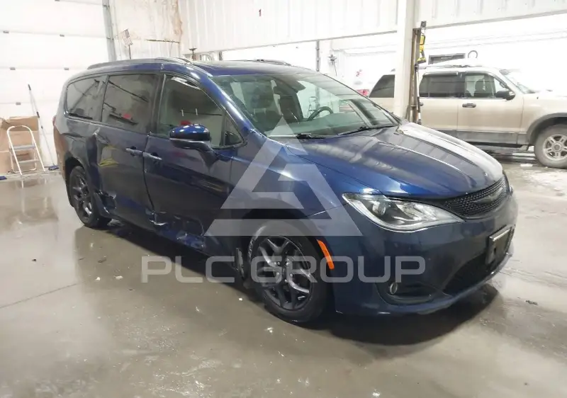 2018 Chrysler PACIFICA фото