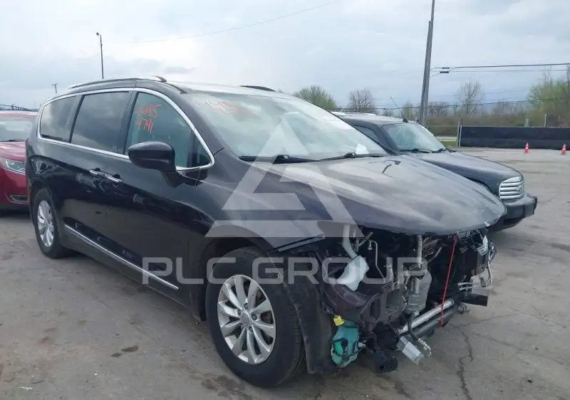 2018 Chrysler PACIFICA фото