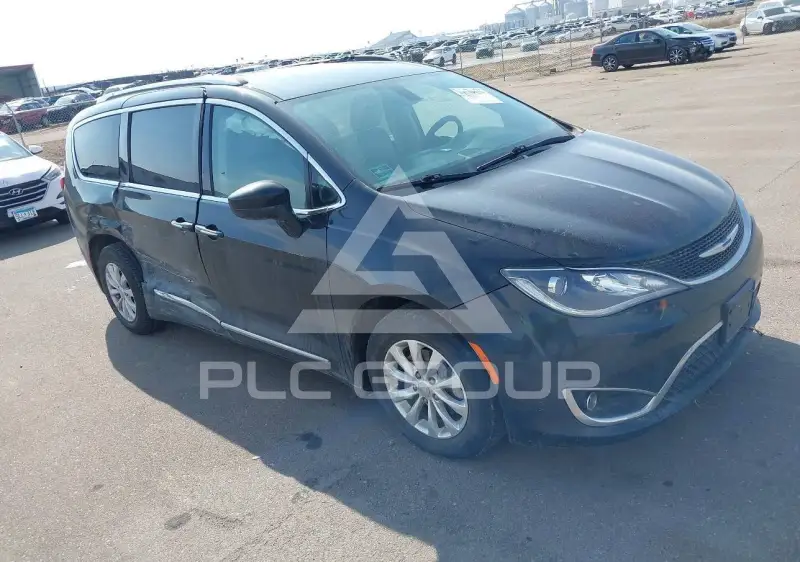 2018 Chrysler PACIFICA фото