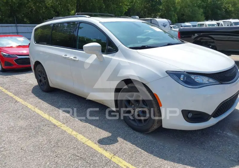 2018 Chrysler PACIFICA photo