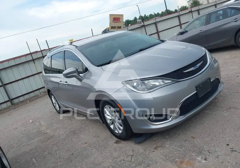 2018 Chrysler PACIFICA фото