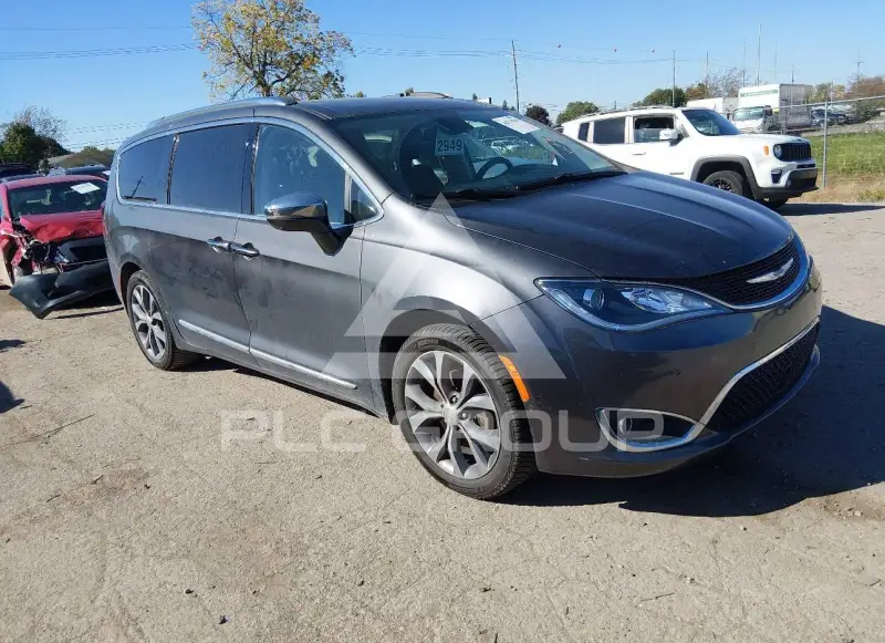 2018 Chrysler PACIFICA photo