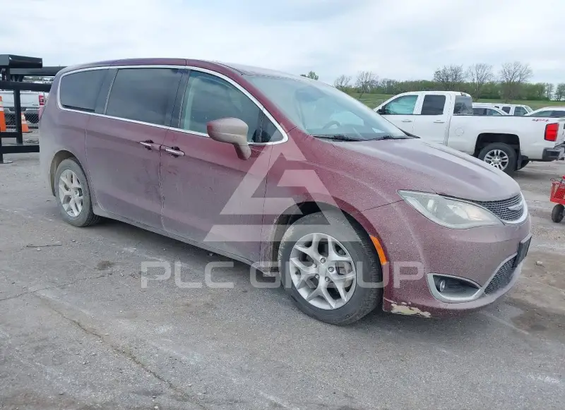 2018 Chrysler PACIFICA photo