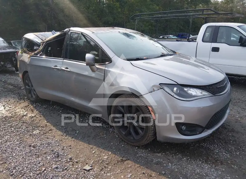 2018 Chrysler PACIFICA photo