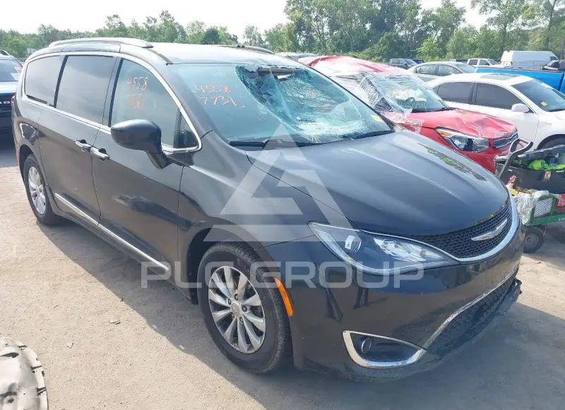 2018 Chrysler PACIFICA фото