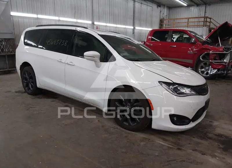 2018 Chrysler PACIFICA фото