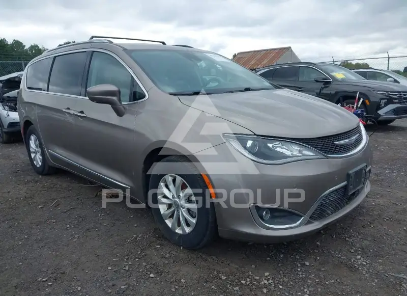2018 Chrysler PACIFICA фото