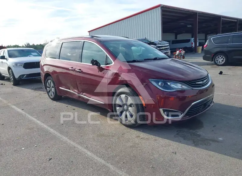 2018 Chrysler PACIFICA photo