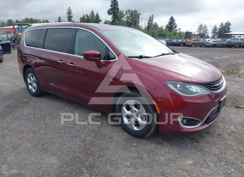 2018 Chrysler PACIFICA photo