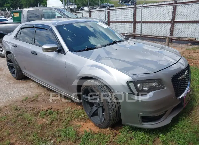 2018 Chrysler 300 фото