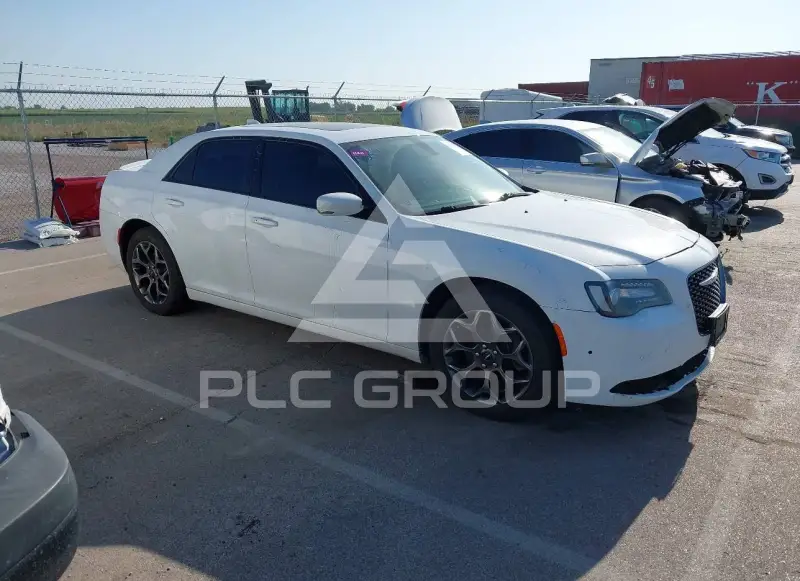 2018 Chrysler 300 фото