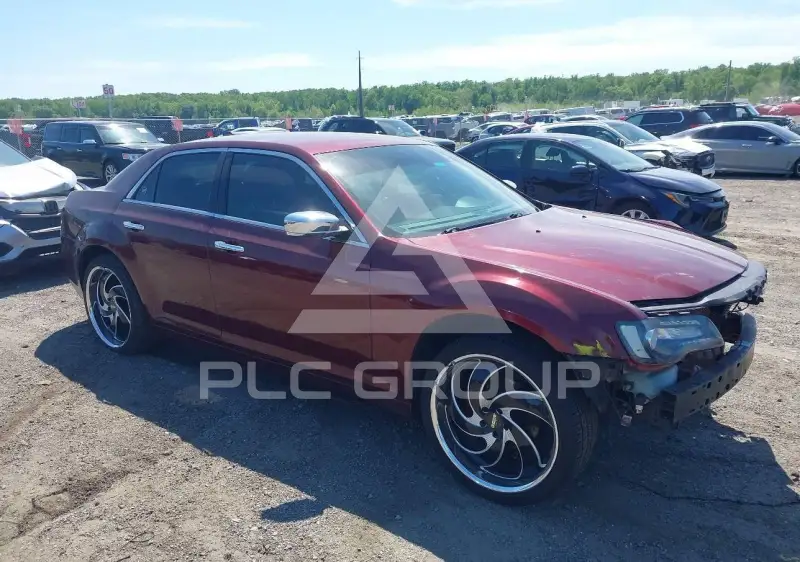 2018 Chrysler 300 фото