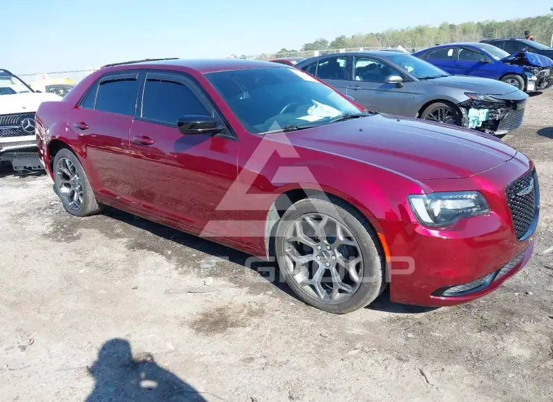 2018 Chrysler 300 photo