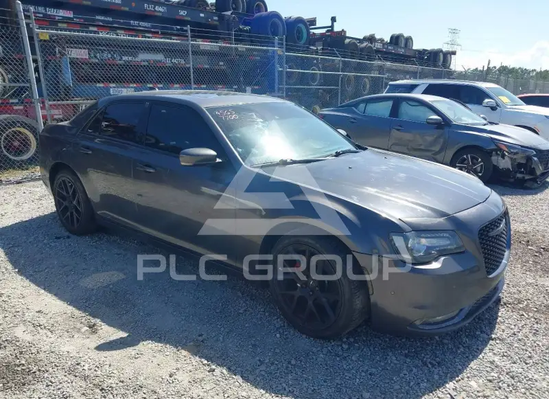 2018 Chrysler 300 фото