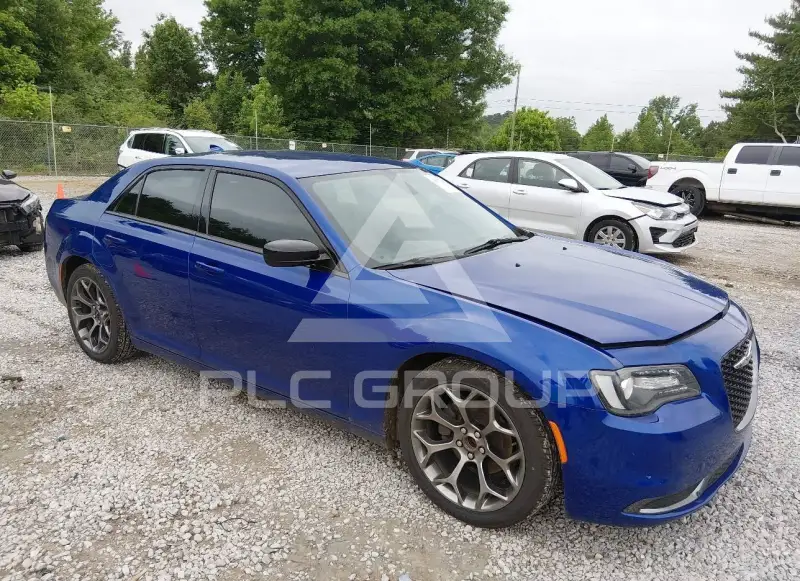 2018 Chrysler 300 фото