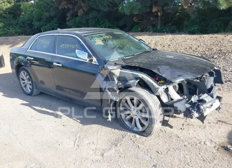 2018 Chrysler 300 фото