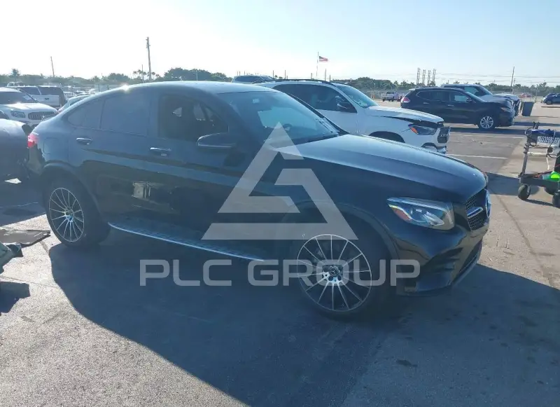 2018 Mercedes Benz Glc 300 фото