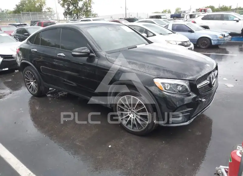 2018 Mercedes Benz Glc 300 фото