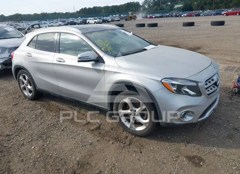 2018 Mercedes Benz GLA-Class фото