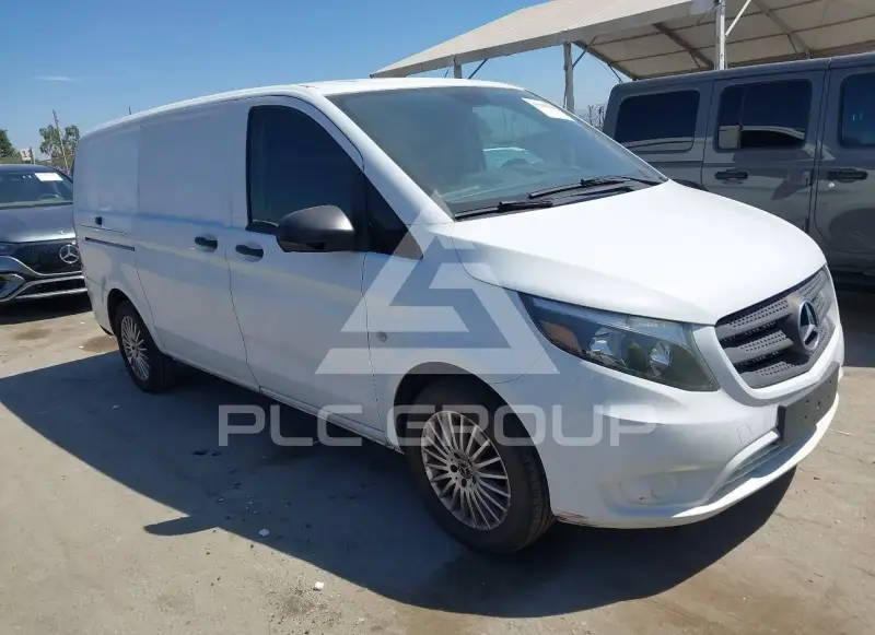 2018 Mercedes Benz METRIS photo