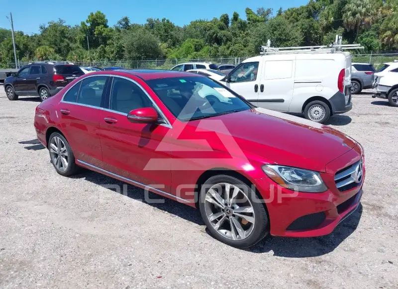 2018 Mercedes Benz C 300 фото
