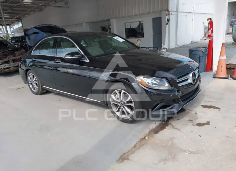 2018 Mercedes Benz C 300 photo