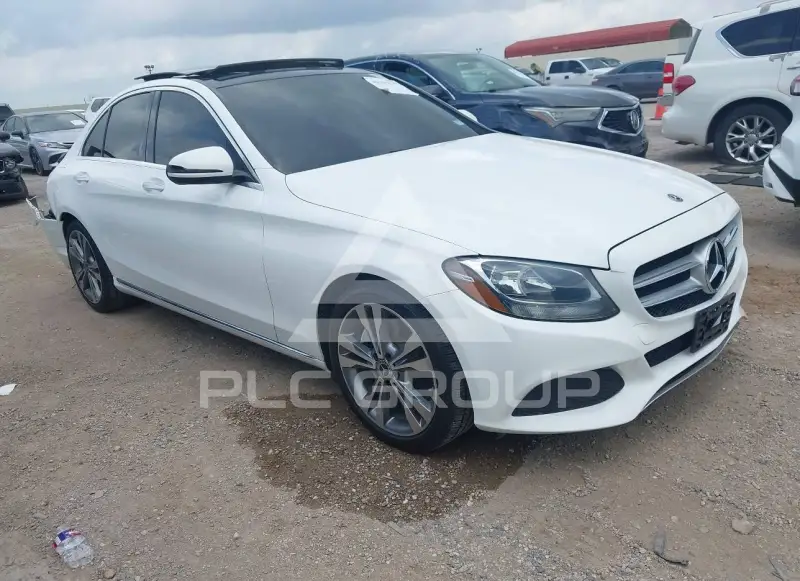 2018 Mercedes Benz C 300 фото