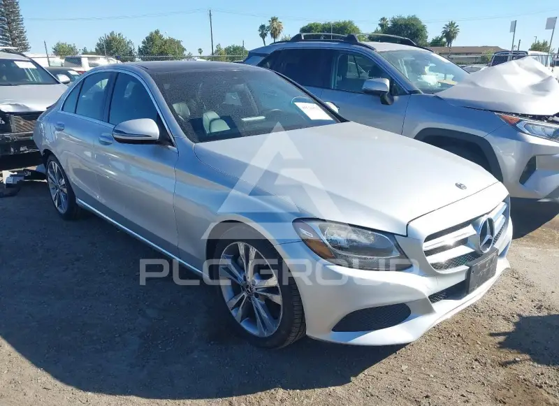 2018 Mercedes Benz C 300 photo