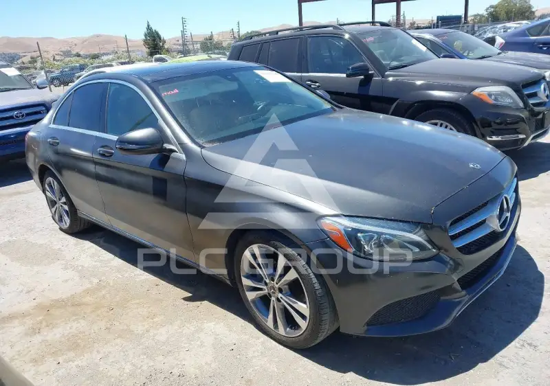 2018 Mercedes Benz C 300 photo