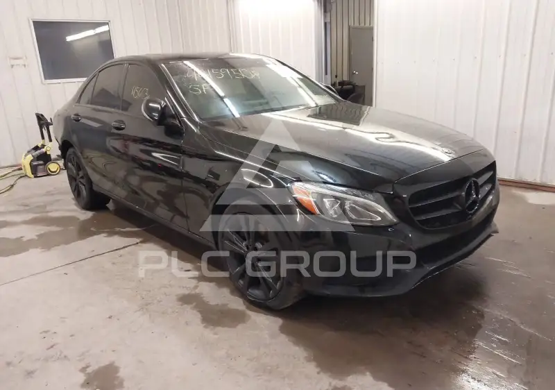 2018 Mercedes Benz C 300 фото