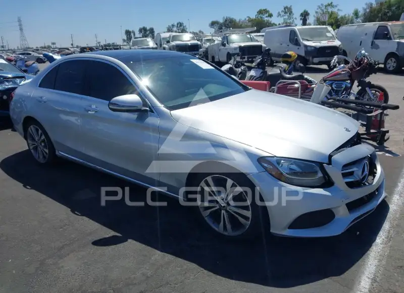 2018 Mercedes Benz C 300 фото