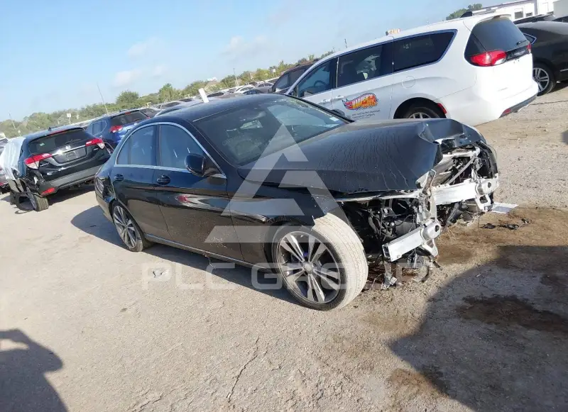 2018 Mercedes Benz C 300 фото