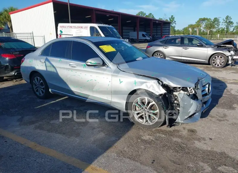 2018 Mercedes Benz C 300 фото
