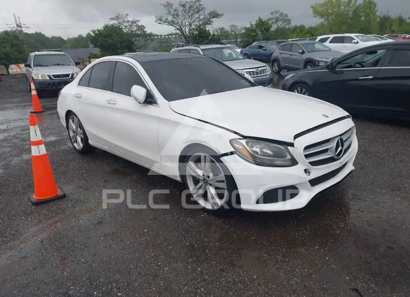 2018 Mercedes Benz C 300 фото