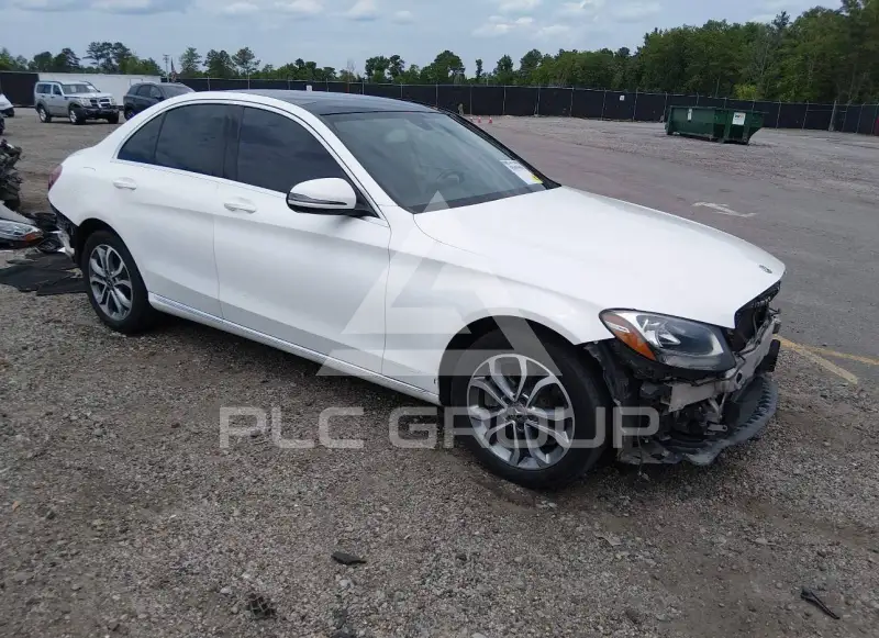 2018 Mercedes Benz C 300 photo